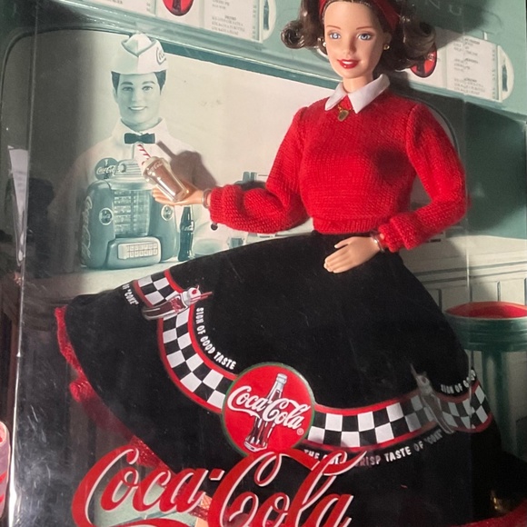 Coca Cola Barbie NIB NWT - Picture 2 of 10